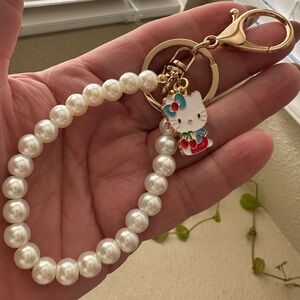 Pearl Beaded Keychain with Hello Kitty Charm and gold clip for bag or pu…